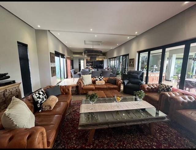 4 BEDROOM HOUSE FOR SALE IN ZINI RIVER ESTATE